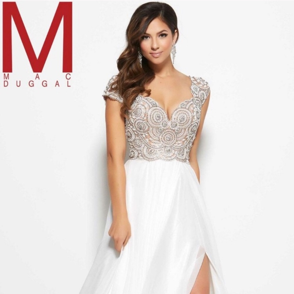 Beautiful MAC Duggal gown